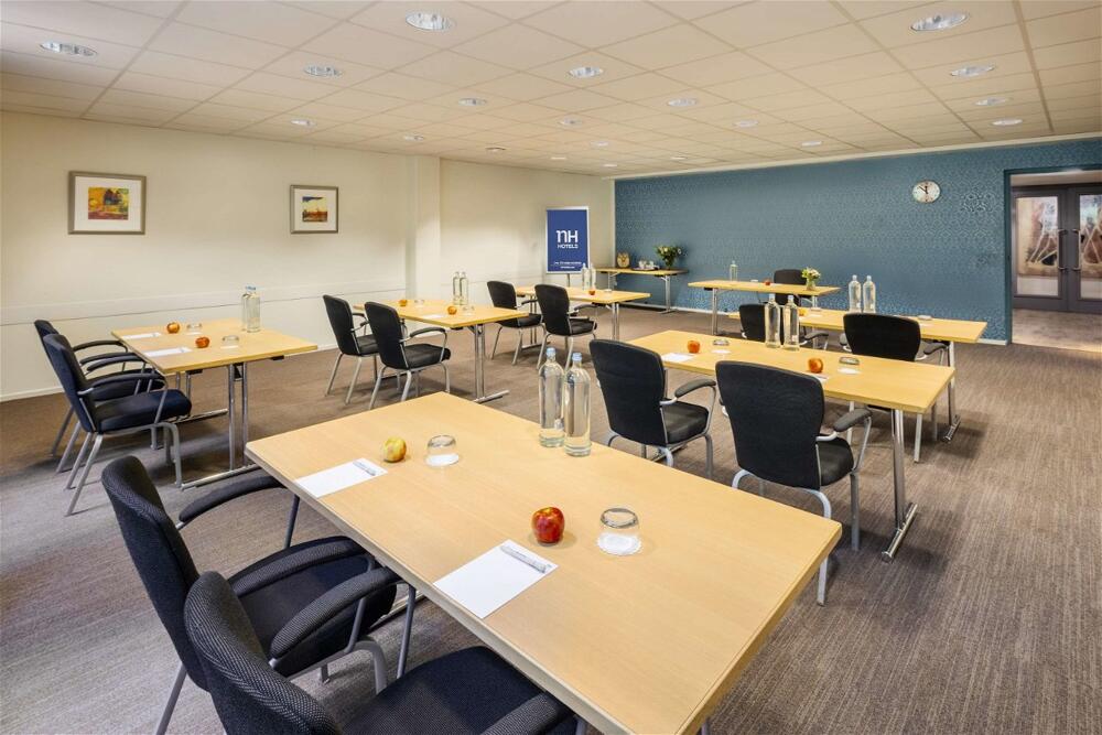 Foto de los servicios de Hotel NH Veluwe Sparrenhorst