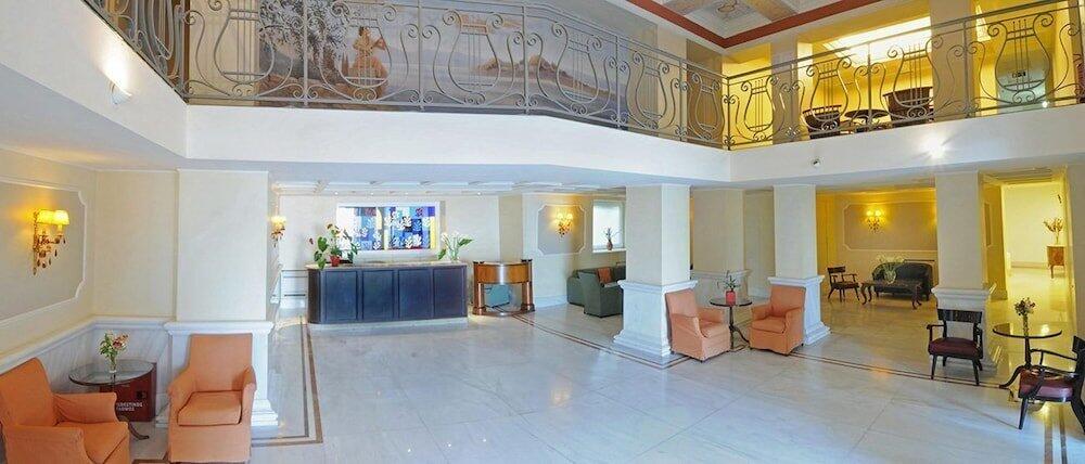 Foto de las zonas nobles de City Marina Hotel