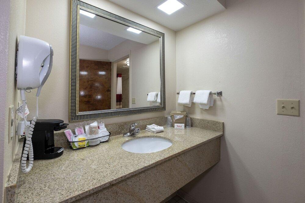 Foto del baño de Hotel Red Roof Inn &amp;amp; Suites Oxford