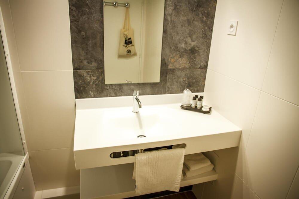 Foto del baño de Hôtel Mir