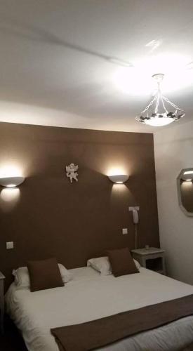 Foto de una habitación de Hotel Le Petit Manoir Logis