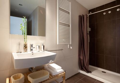 Foto del baño de Apartamentos AB Gracia Sant Salvador