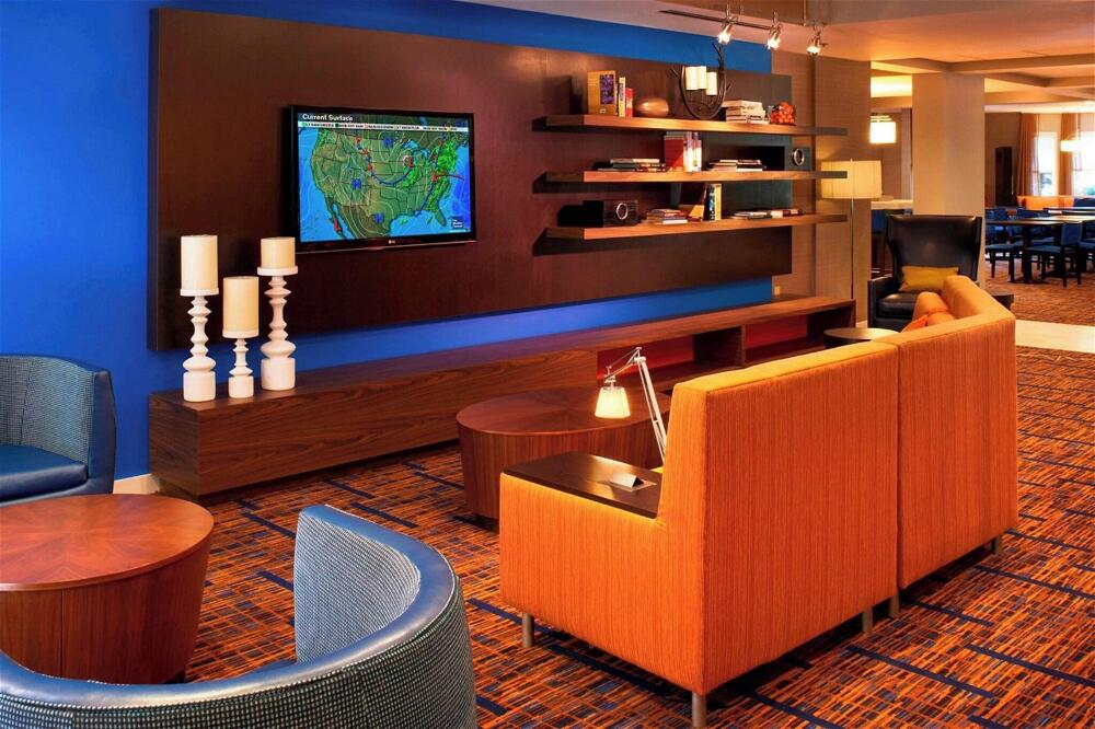 Foto de los servicios de Hotel Courtyard Cleveland Independence