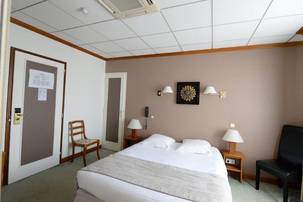 Foto general de Hôtel Porte Mars Reims Gare Centre