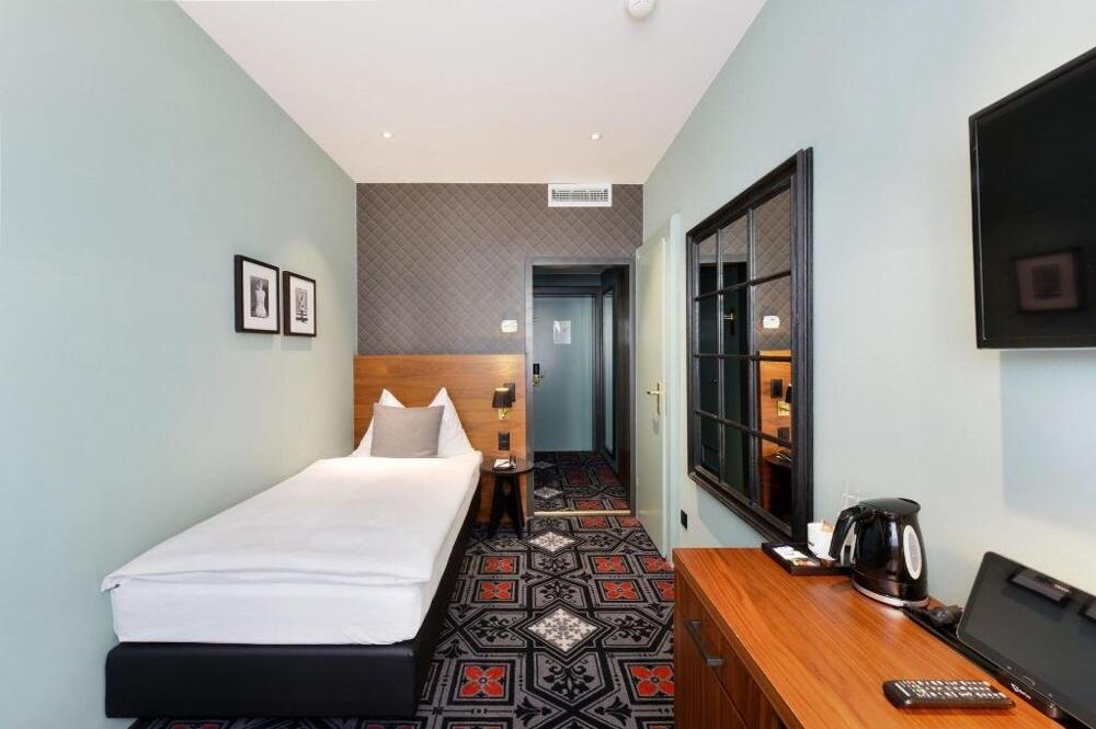Room – Hotel City Zürich Design &amp;amp; Lifestyle