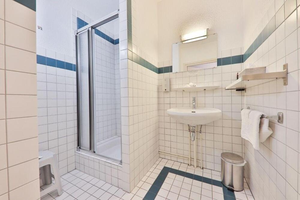 Foto del baño de Hôtel Deybach