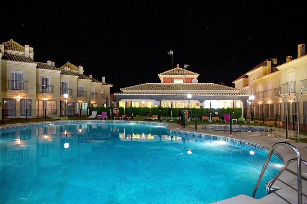 Foto del exterior de Apartamentos Interpass Golf Playa Country Club