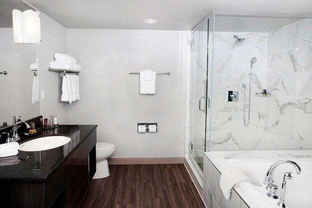 Foto del baño de Hotel Niagara Falls Marriott on the Falls