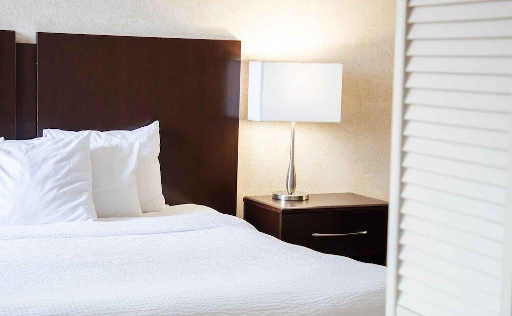 Foto de una habitación de The Oakes Hotel Overlooking the Falls
