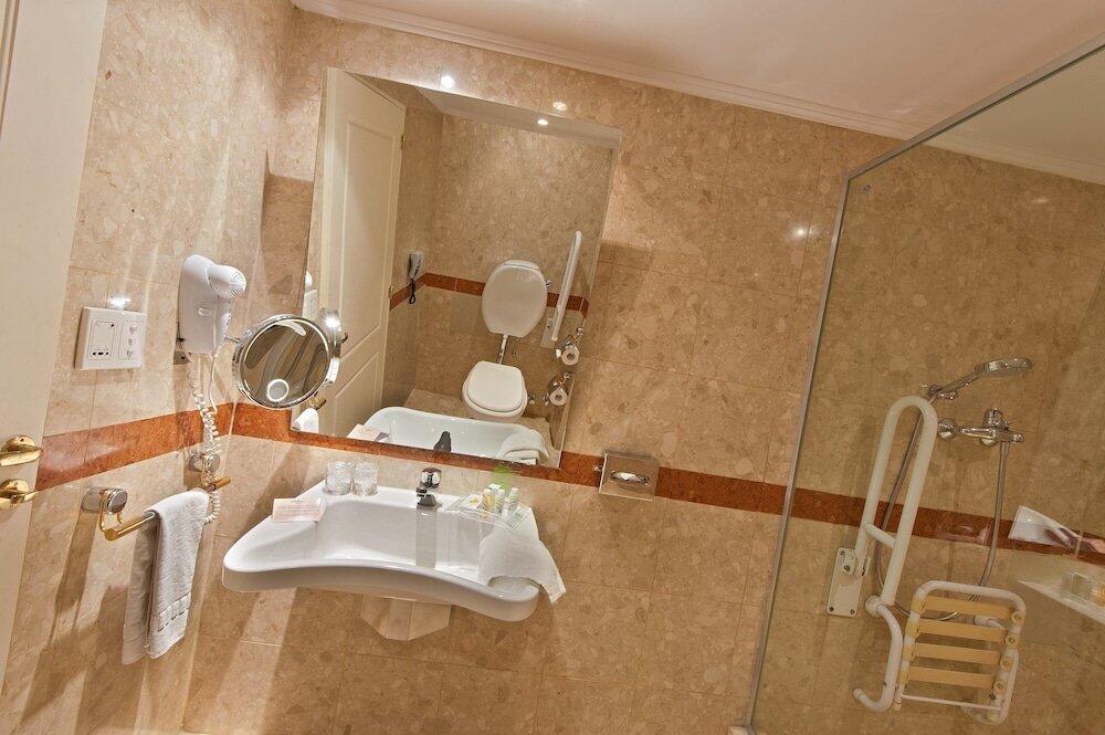 Foto de una habitación de Holiday Inn Cordoba, an IHG Hotel