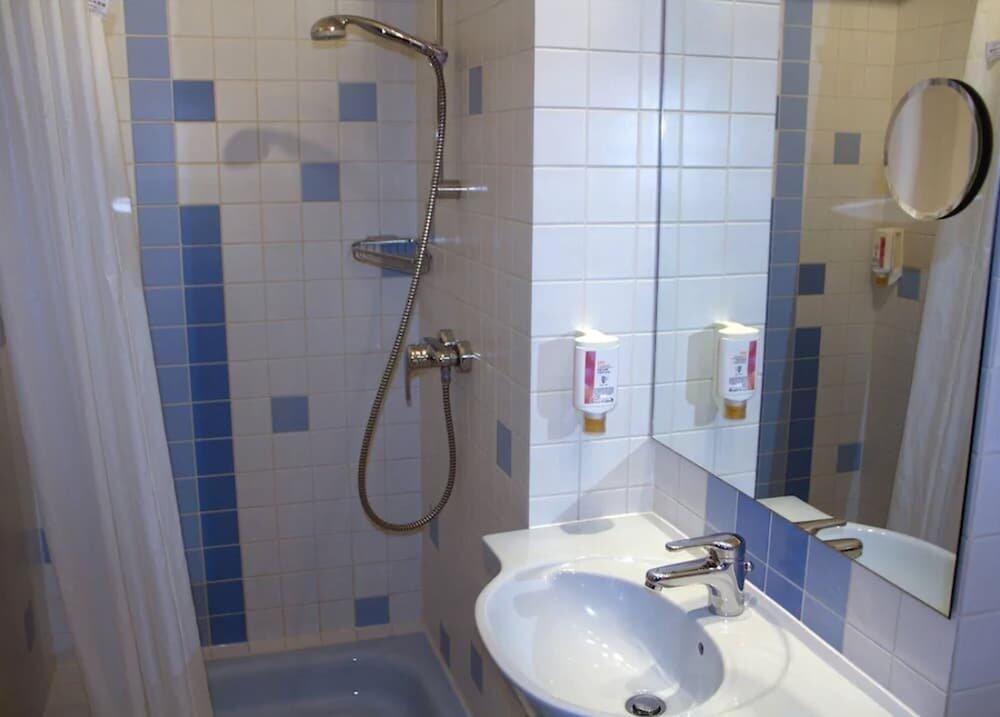 Foto del baño de Hotel Am Terrassenufer