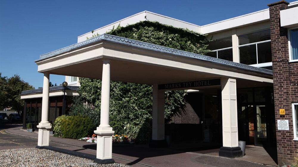 Foto del exterior de Marks Tey Hotel Colchester