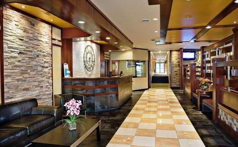 Foto general de Hotel Clarion la Guardia Airport