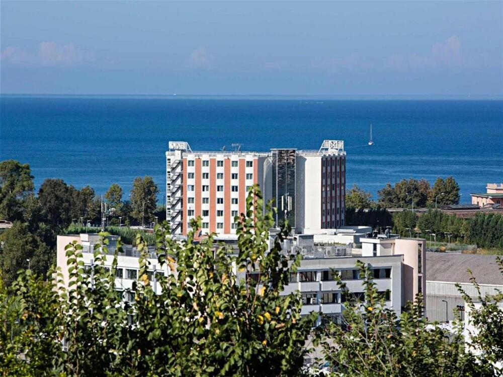 Foto general de Hotel Novotel Salerno Est Arechi