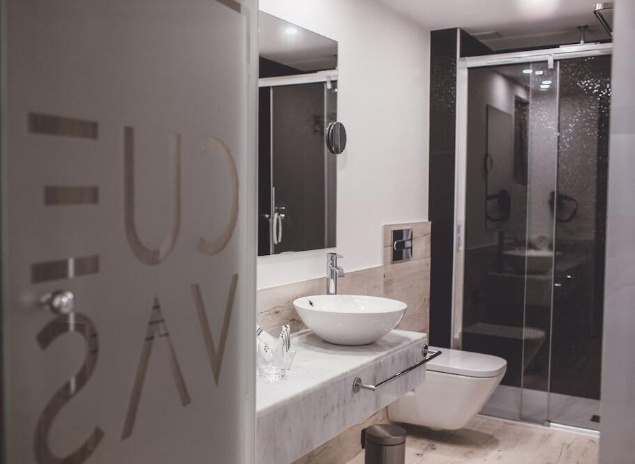 Foto del baño de Hotel Cuevas - Adults Only