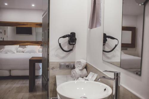 Foto del baño de Hotel Cuevas - Adults Only