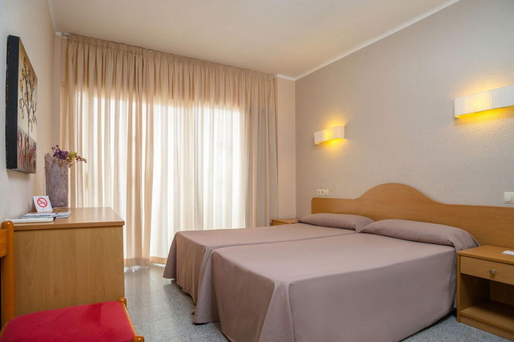 Foto general de 30º Hotels - Hotel Espanya Calella