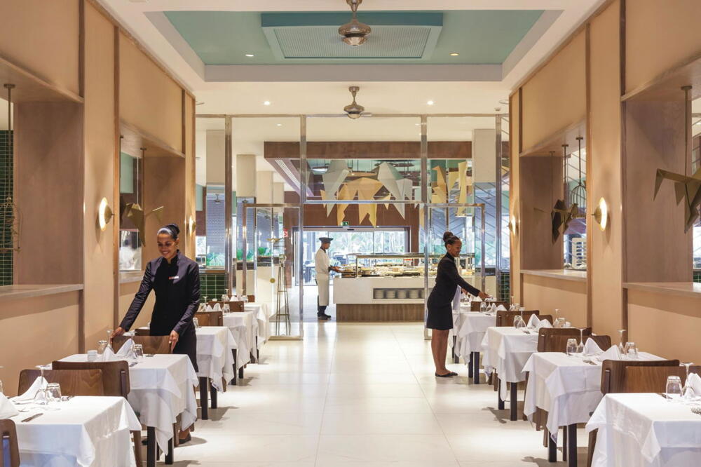 Foto de restauración de Hotel Riu Cabo Verde - All Inclusive Adults Only
