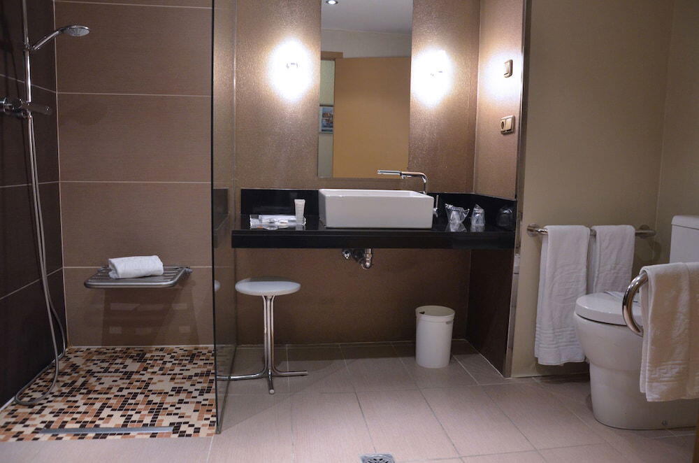 Foto del baño de Hotel Beatriz Toledo Auditorium &amp;amp; Spa