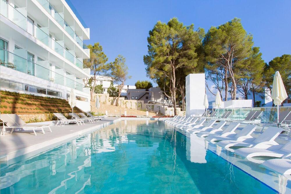 Foto de los servicios de Reverence Life Hotel - Adults Only