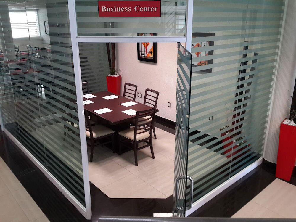 Foto de los servicios de Hotel Portonovo Plaza Centro