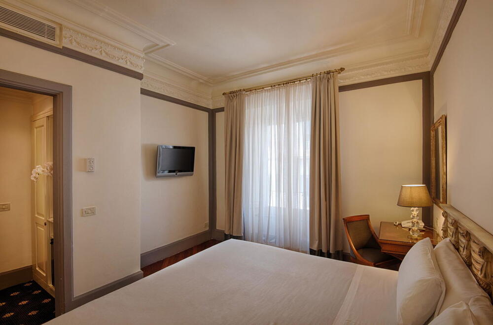 Foto general de Anglo American Hotel Florence, Curio Collection by Hilton