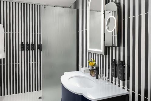 Foto del baño de Anglo American Hotel Florence, Curio Collection by Hilton
