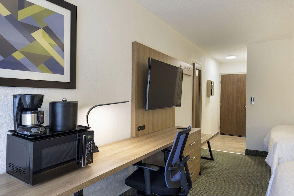 Foto de una habitación de Holiday Inn Express San Jose Airport, an IHG Hotel