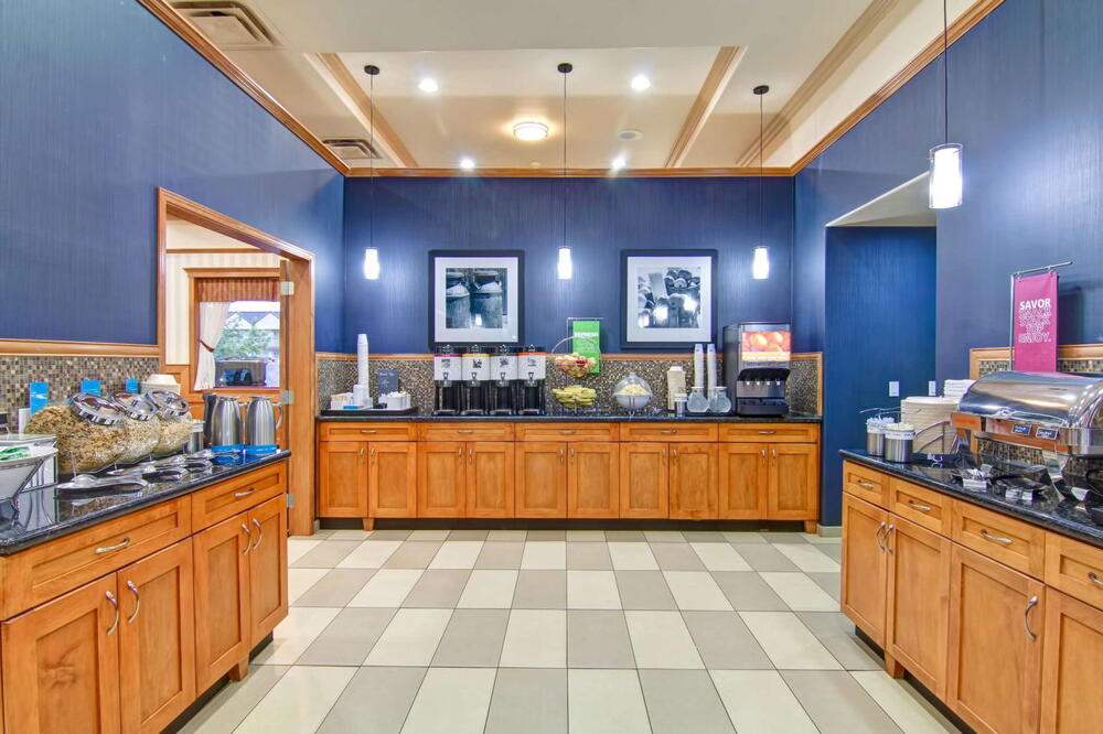 Foto de restauración de Hotel Hampton Inn by Hilton Kamloops