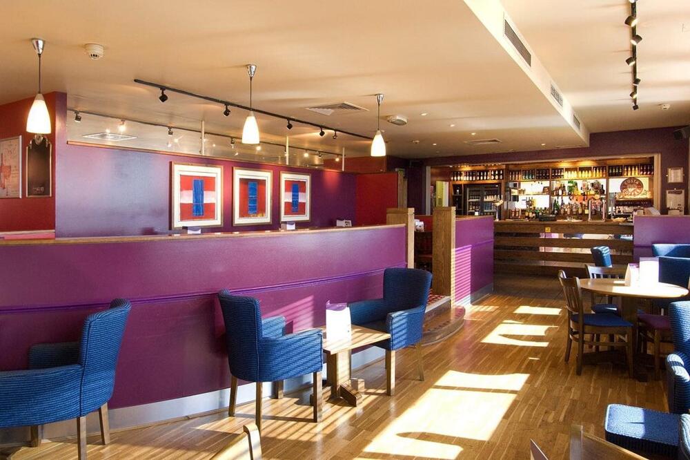 Foto general de Hotel Premier Inn Southampton City Centre