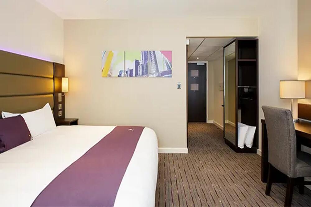 Photo – Premier Inn Derby West hotel