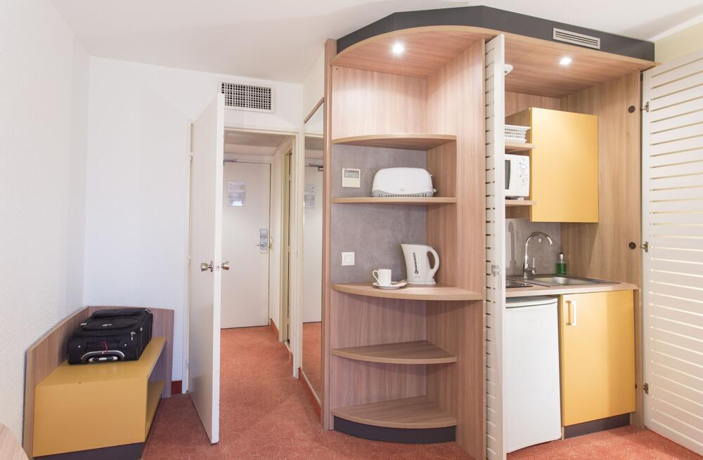Photo – Hotel Canal Suites by Popinns