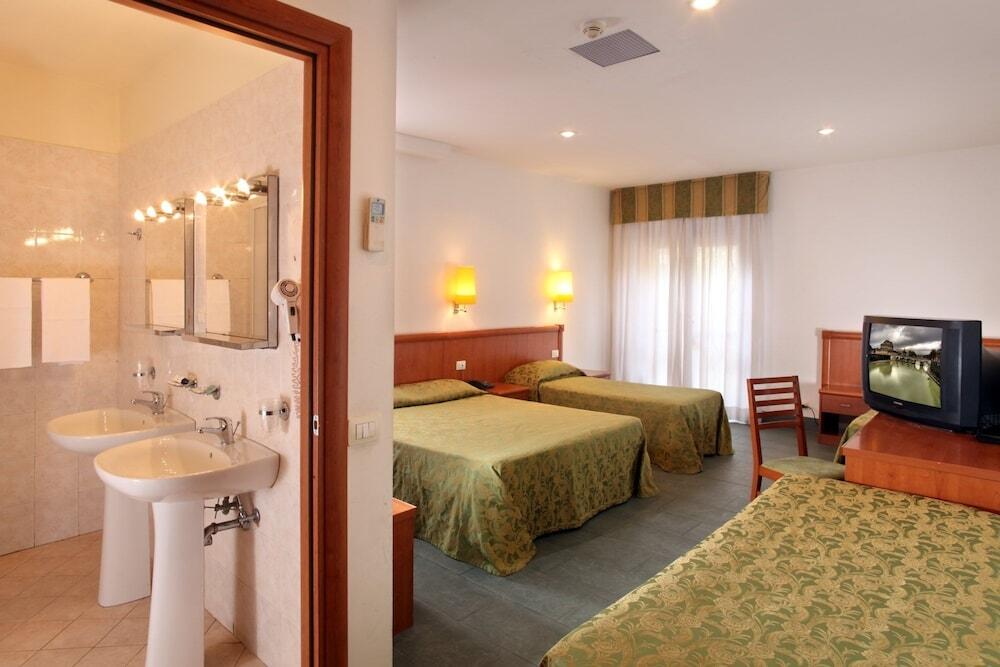 Foto general de CiampinoHotel