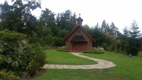 Hotel y Cabañas Las Mellizas - Caja Los Andes, Los Angeles ...