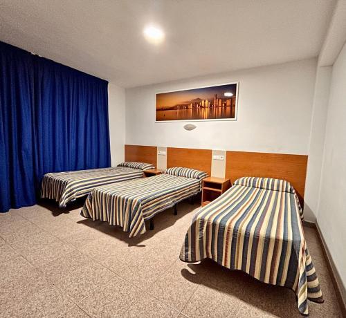 Foto de una habitación de Hostal La Orozca Benidorm