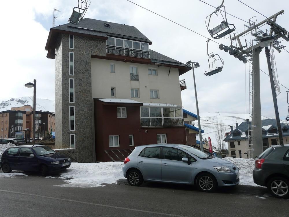 Foto del exterior de Apartamentos Sabica