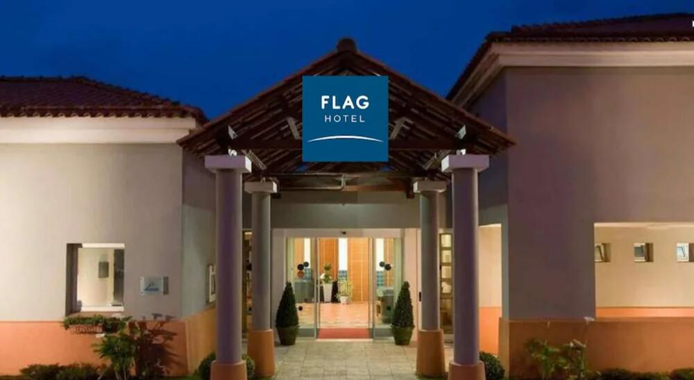 Foto del exterior de Hotel Flag Lisboa Oeiras