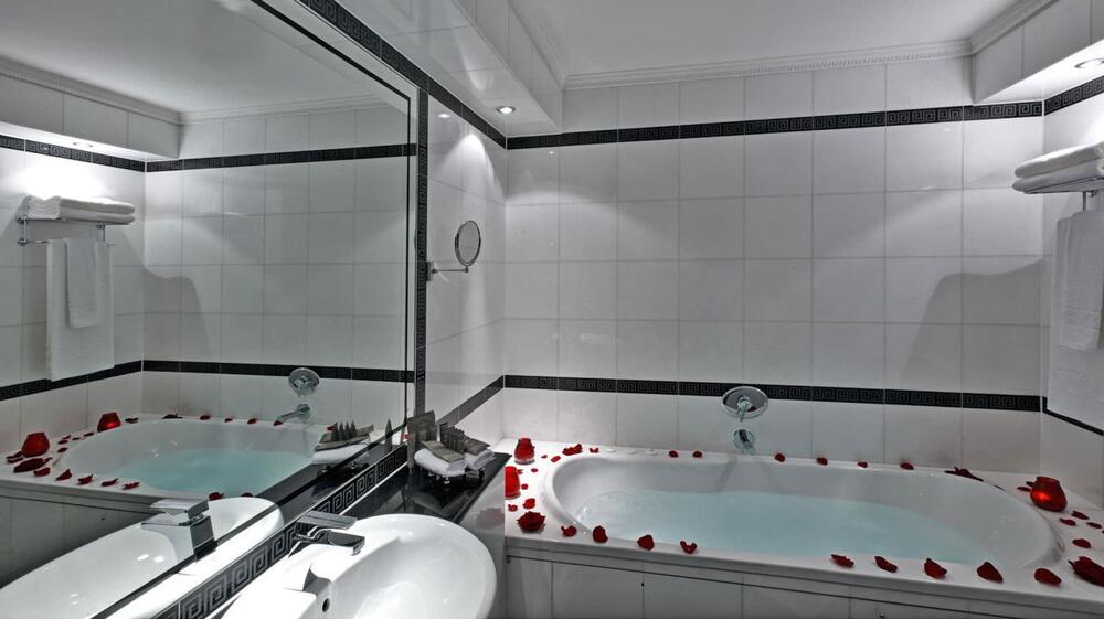Foto del baño de Leonardo Royal Hotel London City - Tower of London
