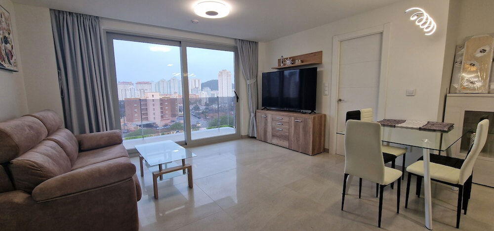Foto de una habitación de Apartamentos Oasis de la Cala