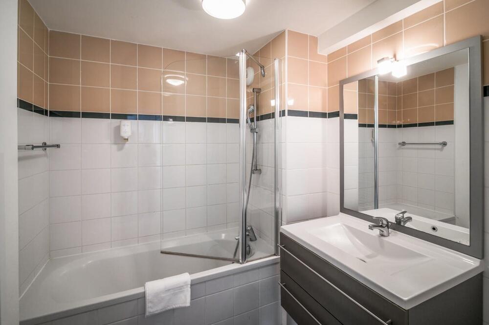 Foto del baño de Zenitude Hôtel-Résidences Lorda