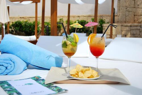 Foto de los servicios de Apartamentos Los Olivos Beach Resort
