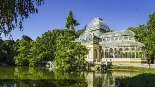 Foto del entorno de voco Madrid Retiro, an IHG Hotel