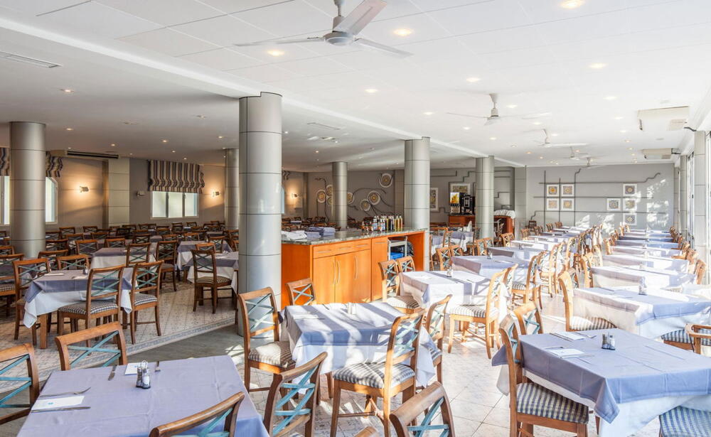 Foto de restauración de Aparthotel BLUESEA Ses Cases d&amp;#039;Or