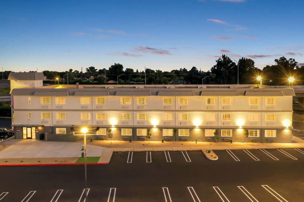 Foto del exterior de Hotel Spark by Hilton Modesto