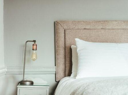 Room – The Falcon Inn