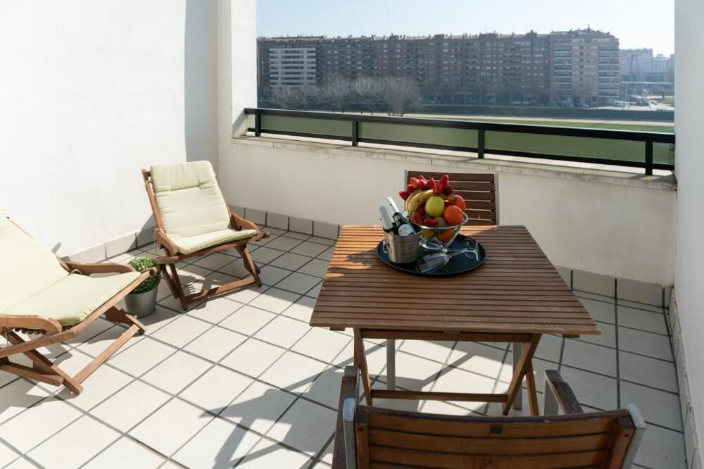 Foto del exterior de Hotel Real