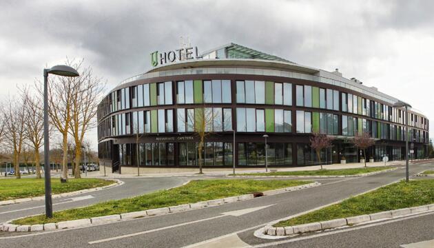 Foto de Aparthotel Jardines de Uleta Suites