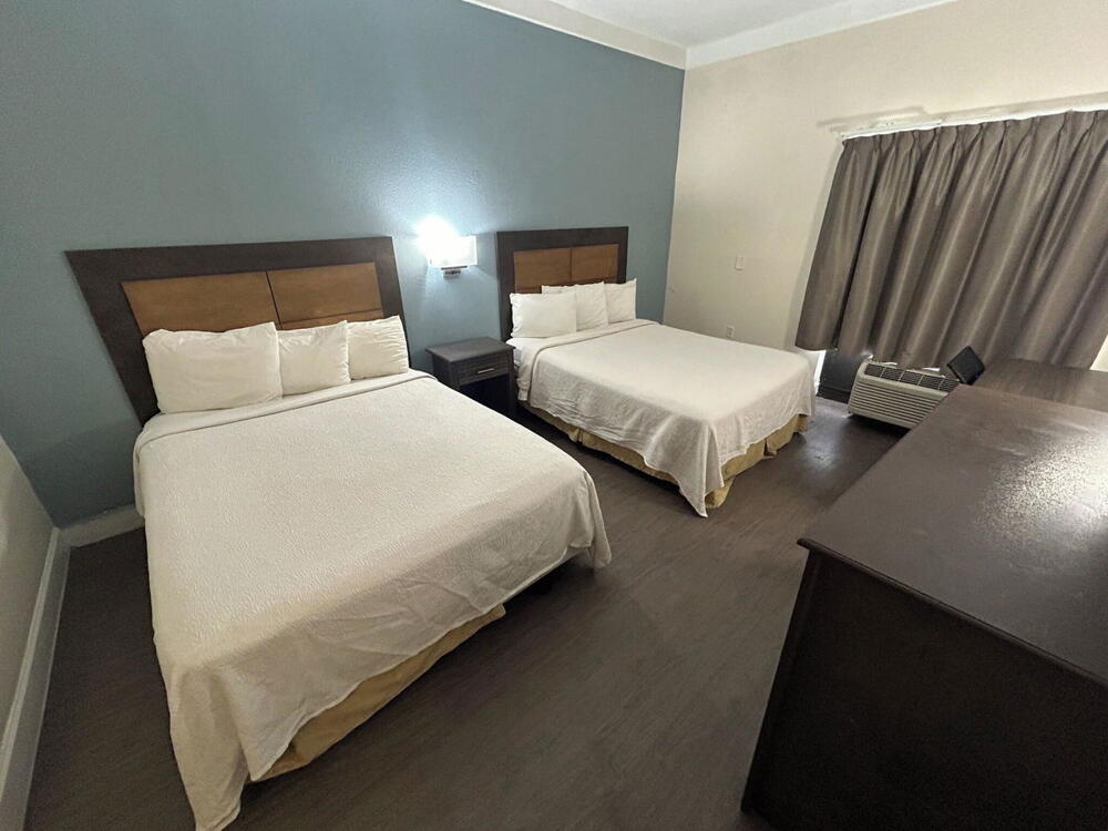 Foto de una habitación de Hotel Red Roof PLUS Fort Myers