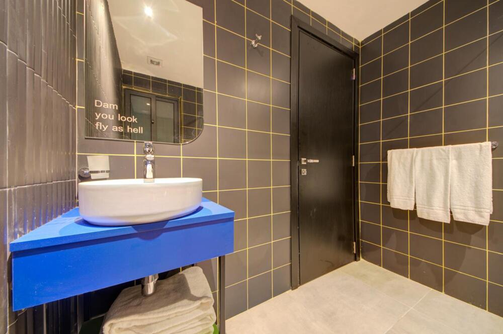Foto del baño de IKYK Hotel- IK Collection