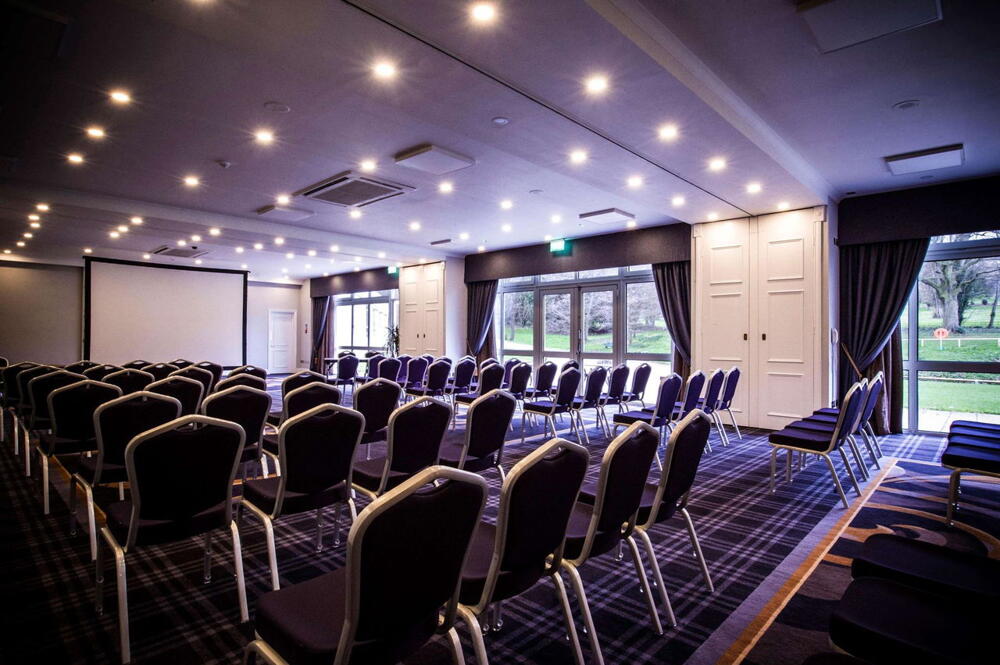 Facilities – Hotel DoubleTree by Hilton Cheltenham-Cotswolds